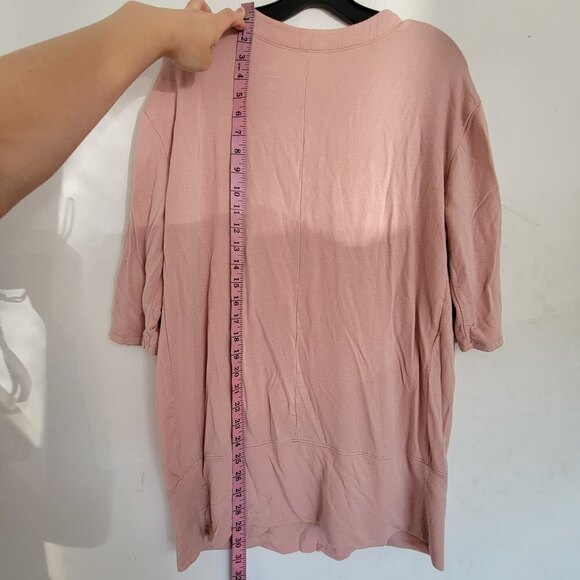 Isabel Maternity 3/4 Sleeve Tunic Button Shoulder Knit Tunic Top Size Medium - Picture 8 of 11